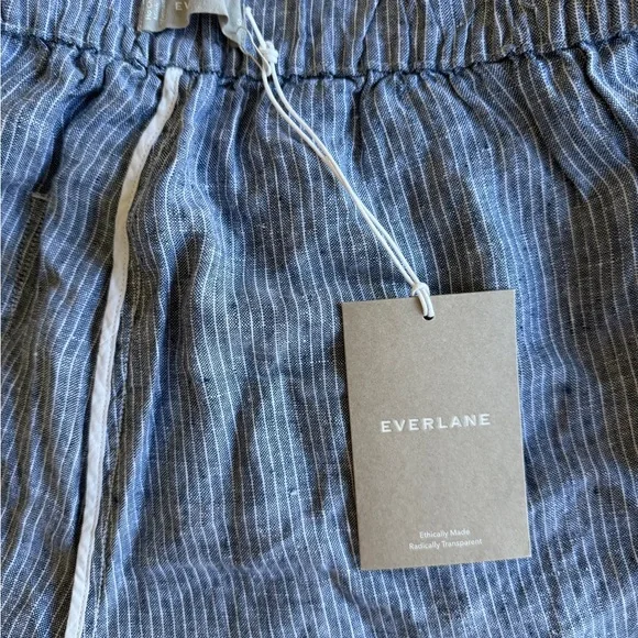COPY - NWT’s Everlane Women’s 100% Linen Boxer Shorts Blue Size S $49 - Picture 8 of 8